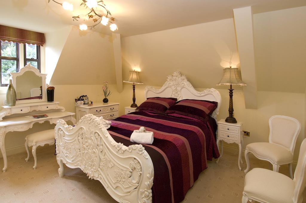 Angmering Manor Hotel Exterior foto